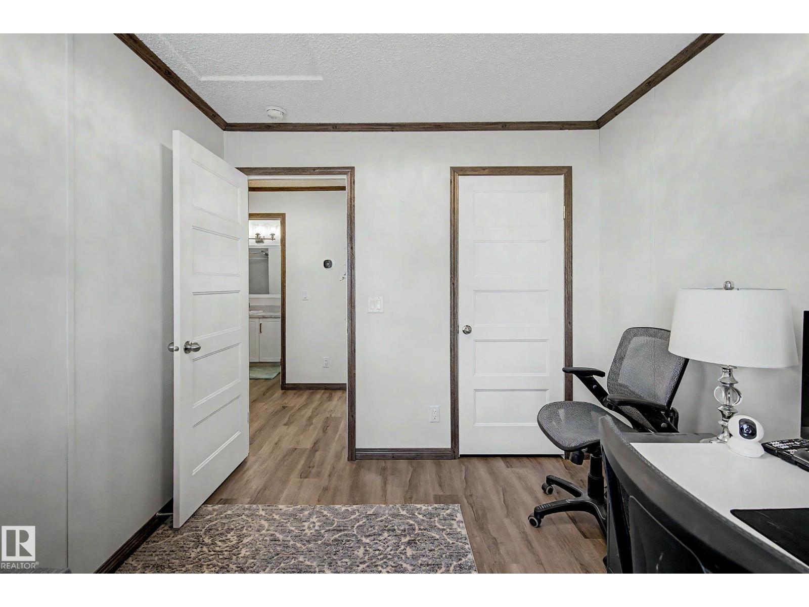 #126 41310 Range Road 282 - 29