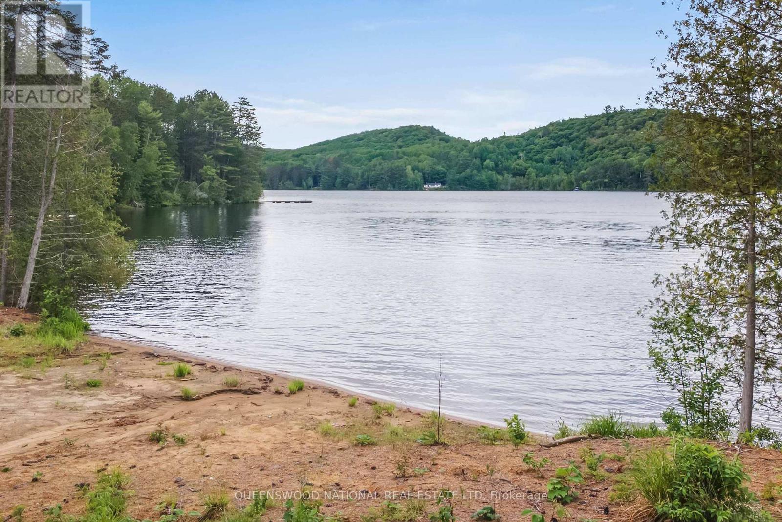 227 GRUNWALD ROAD - 11