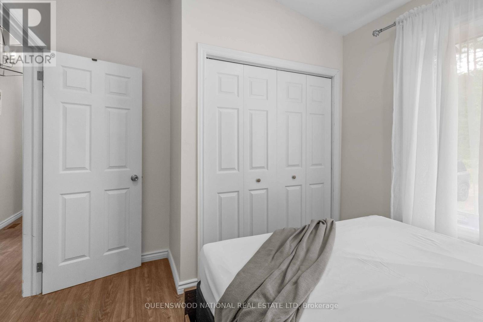 227 GRUNWALD ROAD - 26