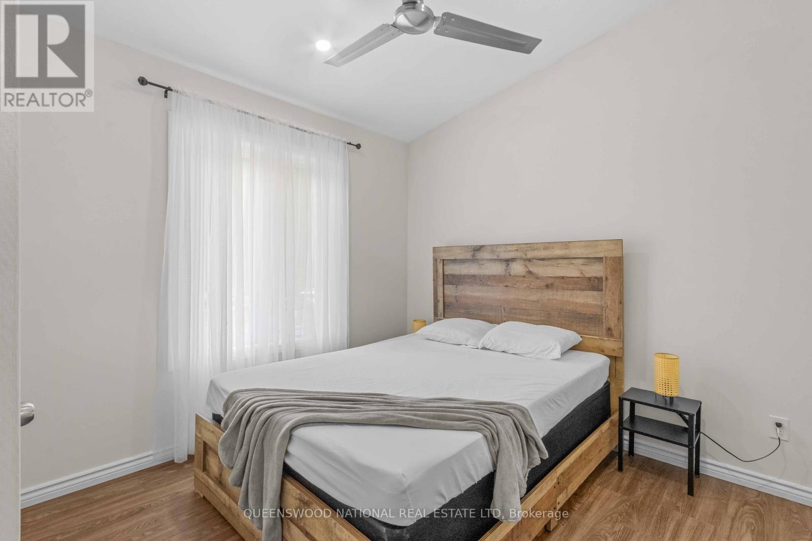 227 GRUNWALD ROAD - 27