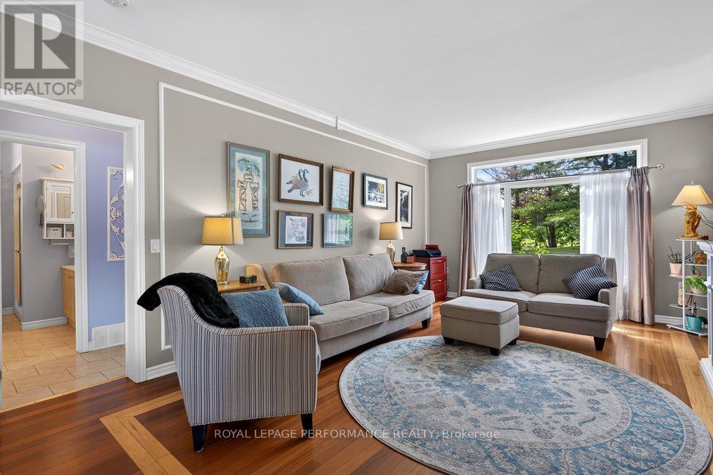 2 Bed, 2 Bath House for Sale in Ottawa – 997 ADA BARRINGTON PRIVATE, Ottawa – MLS# X13462640 - Image 27