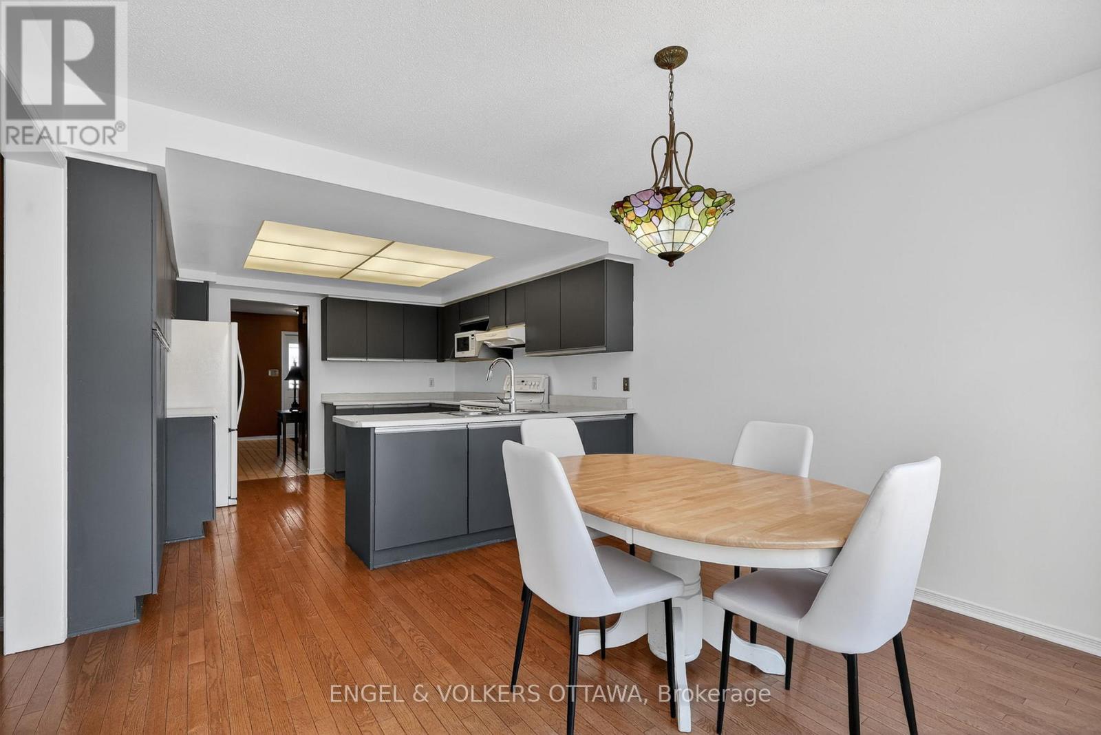 6592 WINDSONG AVENUE - 14
