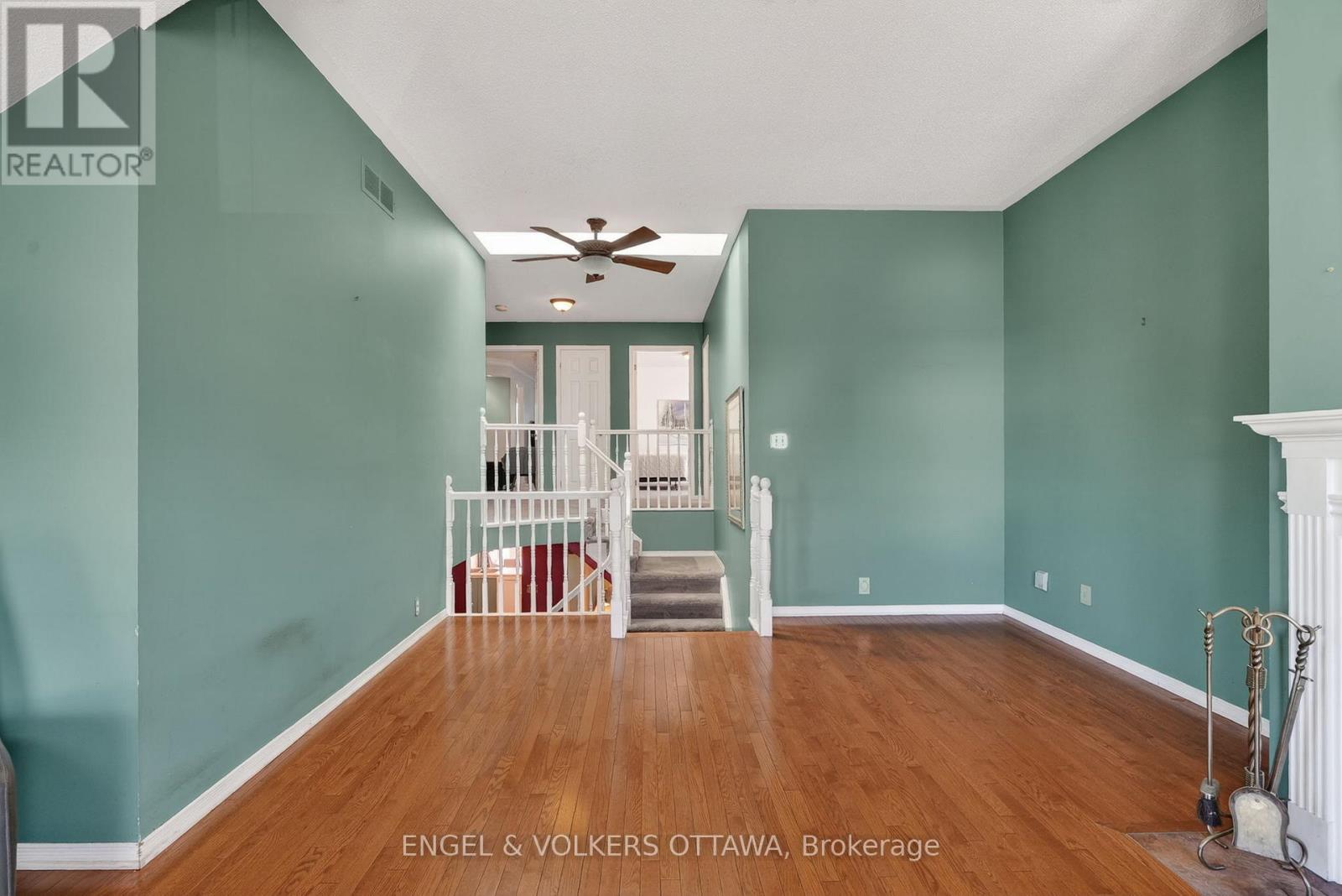 6592 WINDSONG AVENUE - 18