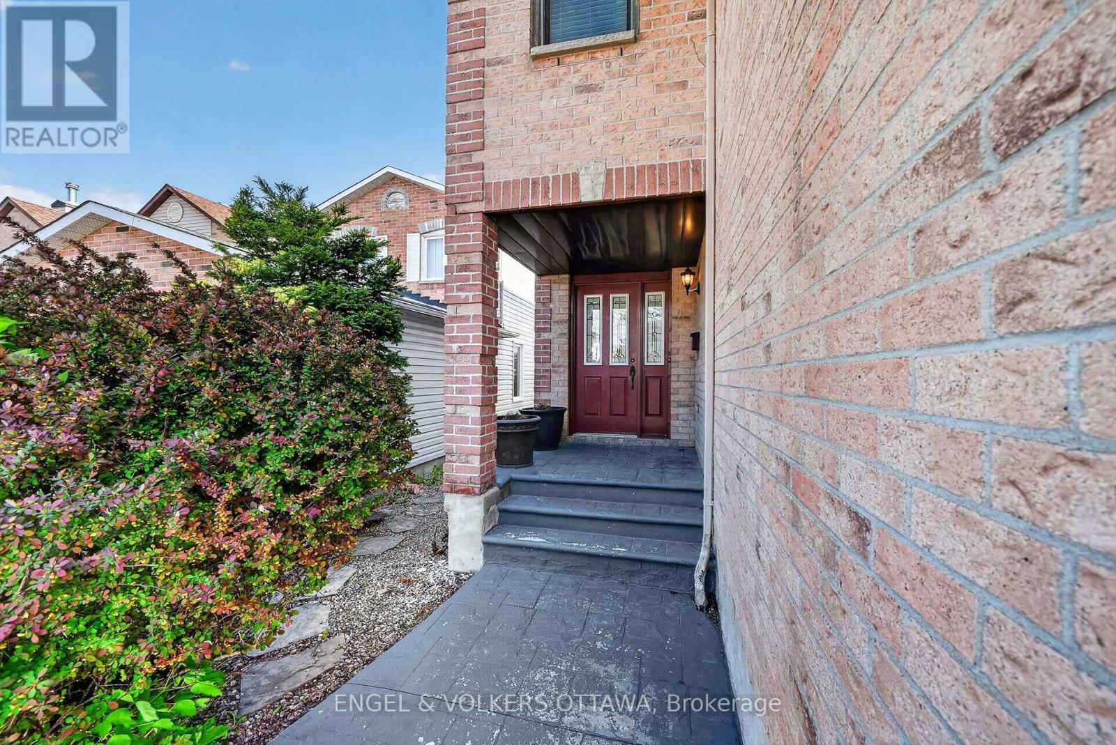 6592 WINDSONG AVENUE - 2