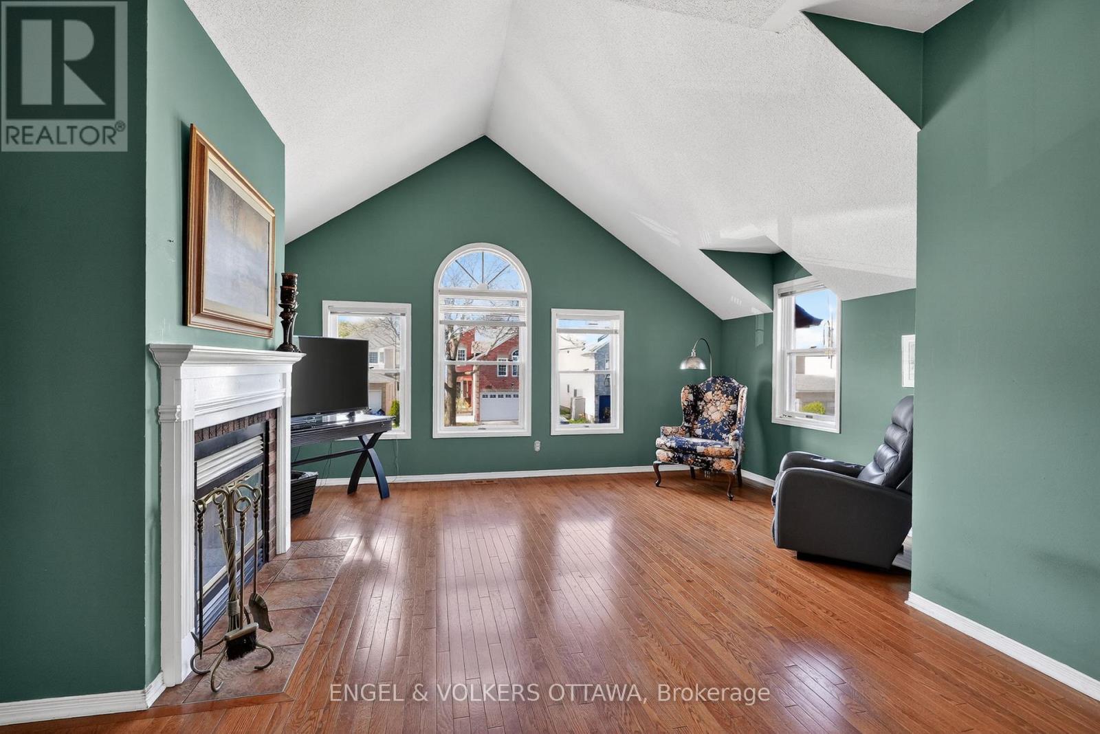 6592 WINDSONG AVENUE - 20