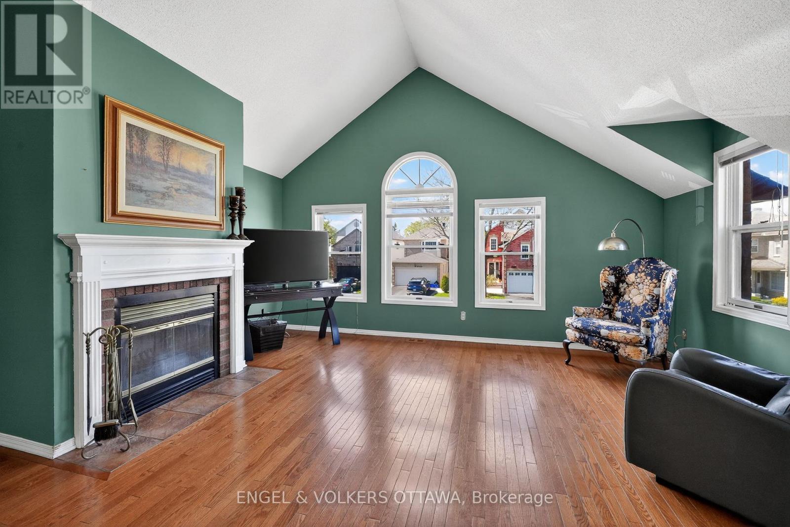 6592 WINDSONG AVENUE - 22