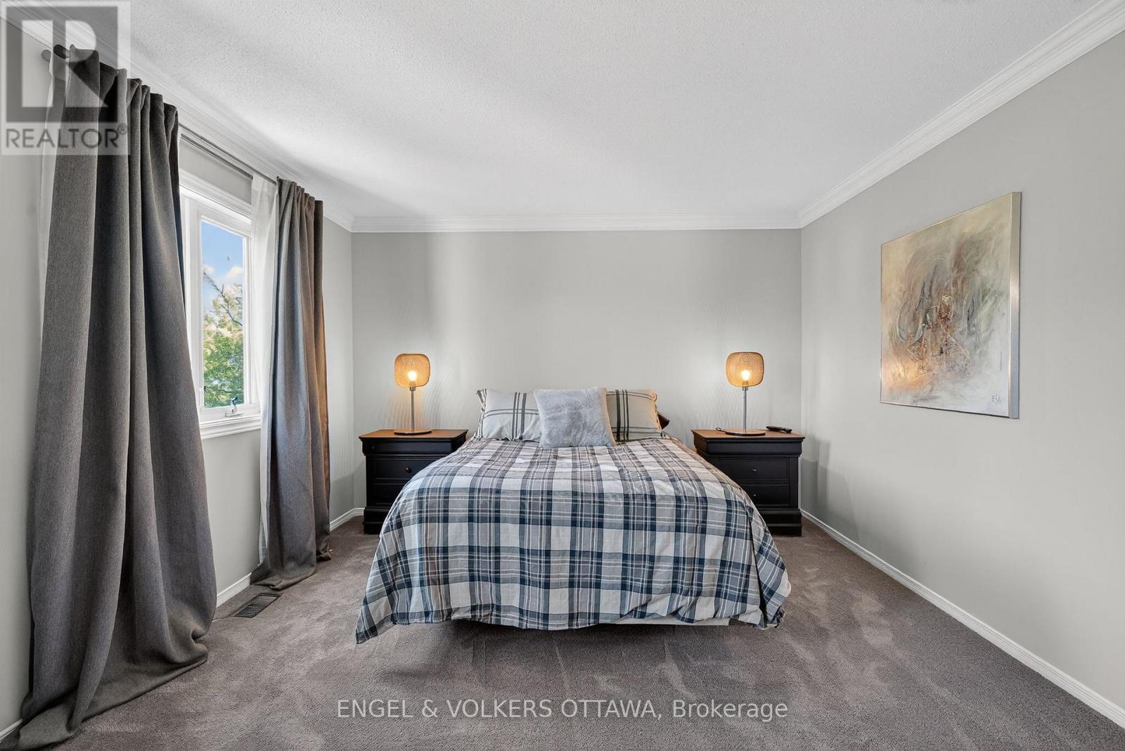 6592 WINDSONG AVENUE - 23