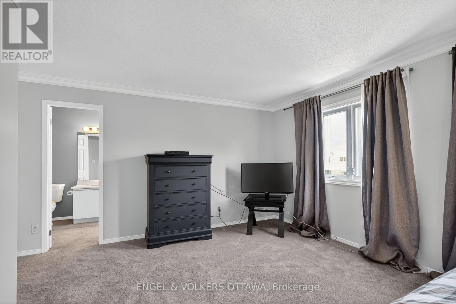 6592 WINDSONG AVENUE - 25