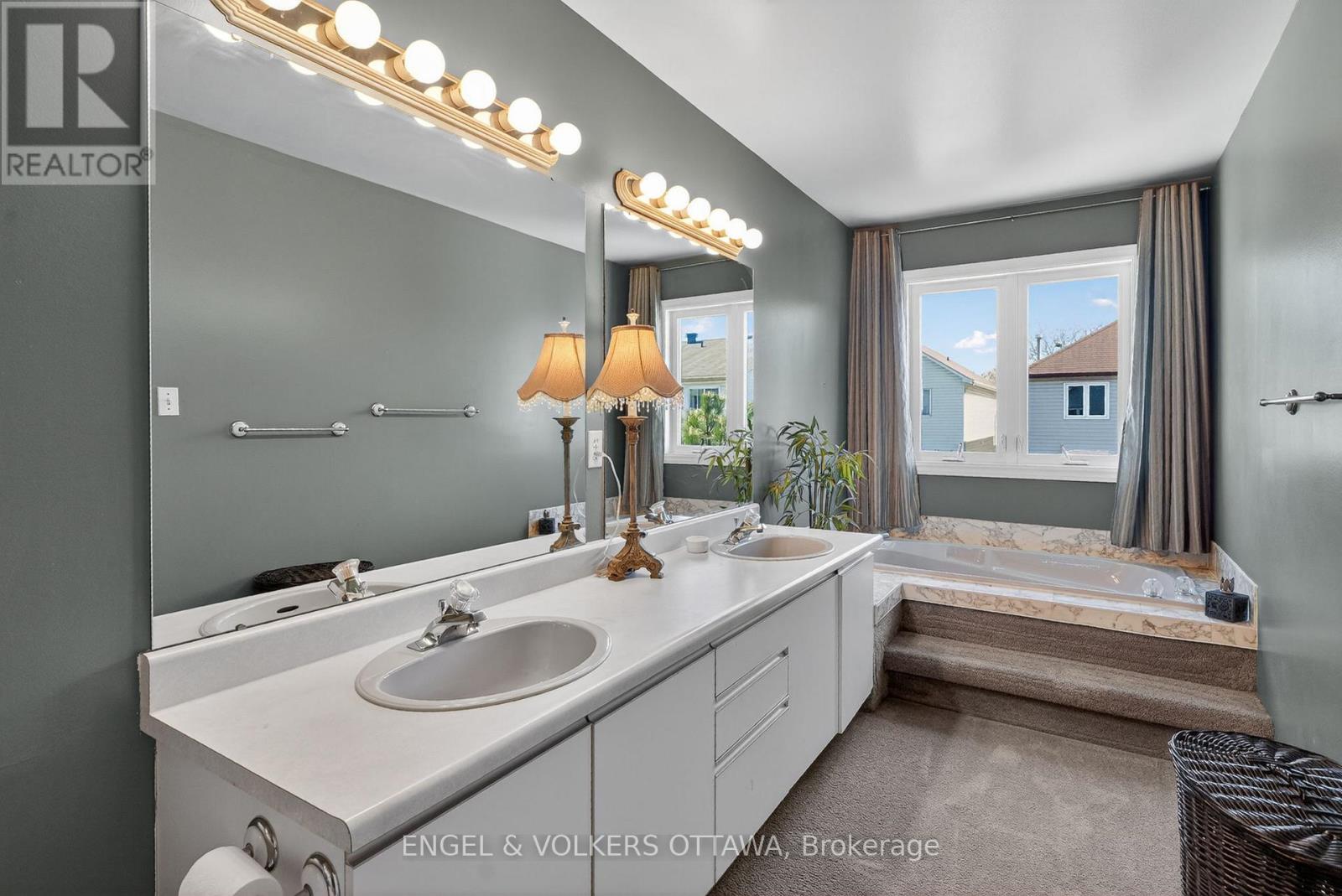 6592 WINDSONG AVENUE - 28