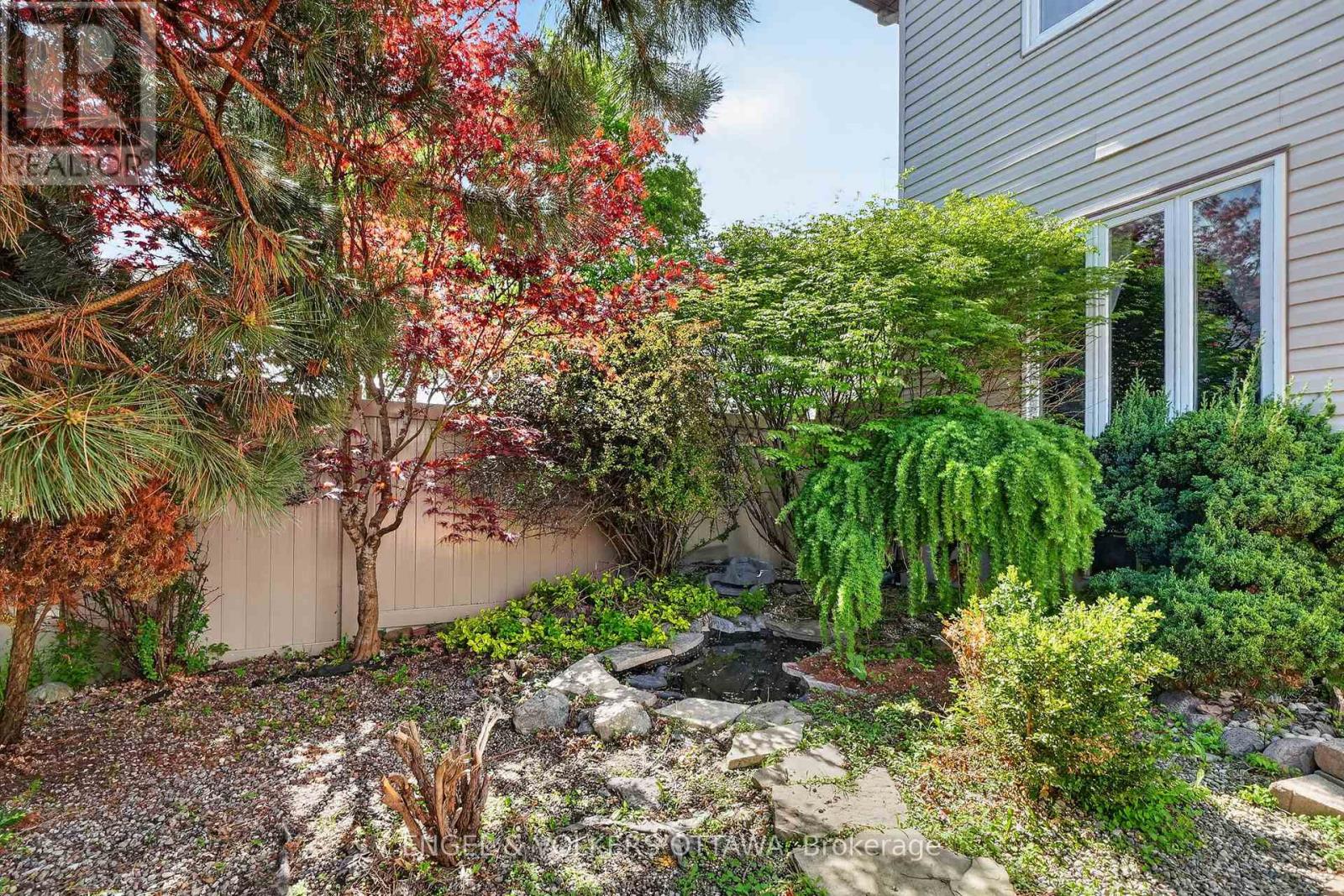 6592 WINDSONG AVENUE - 35