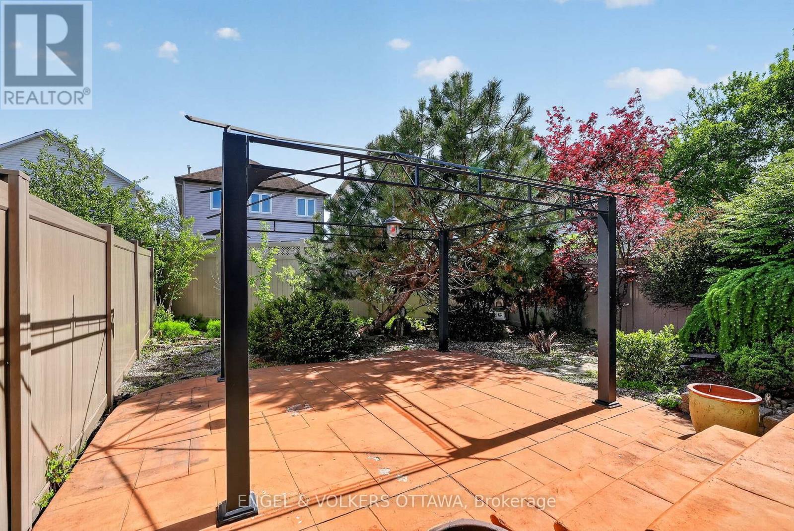 6592 WINDSONG AVENUE - 36