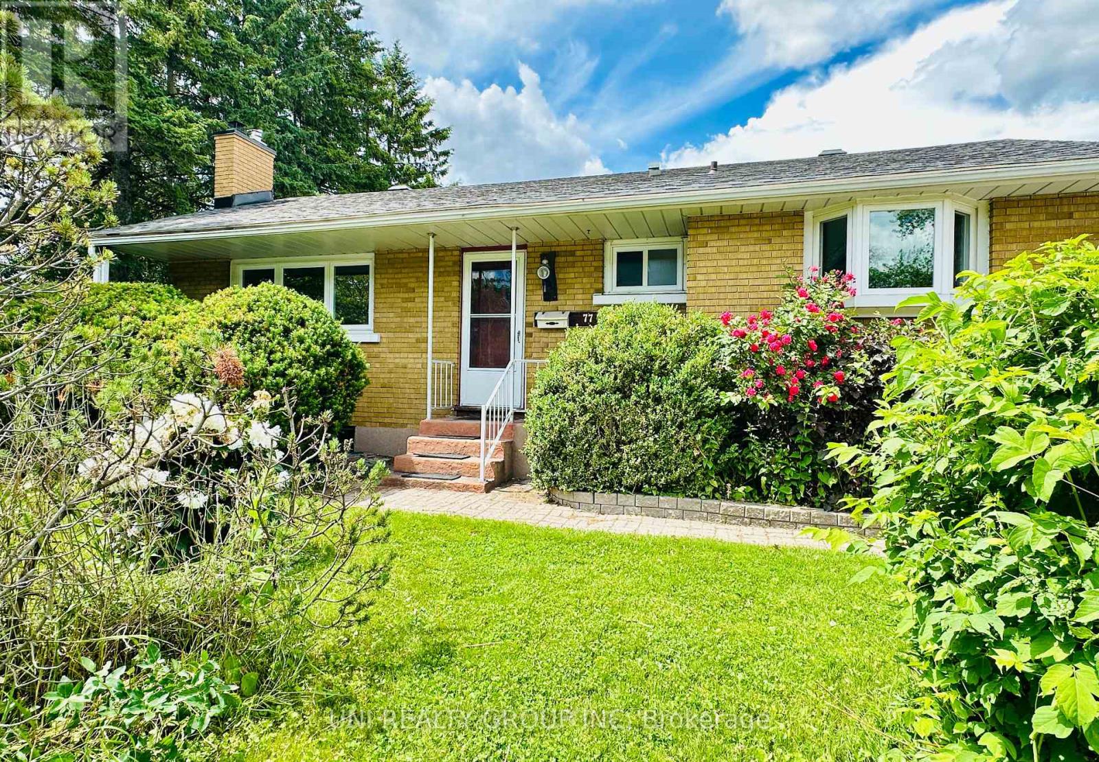 77 MEADOWLANDS DRIVE - 3
