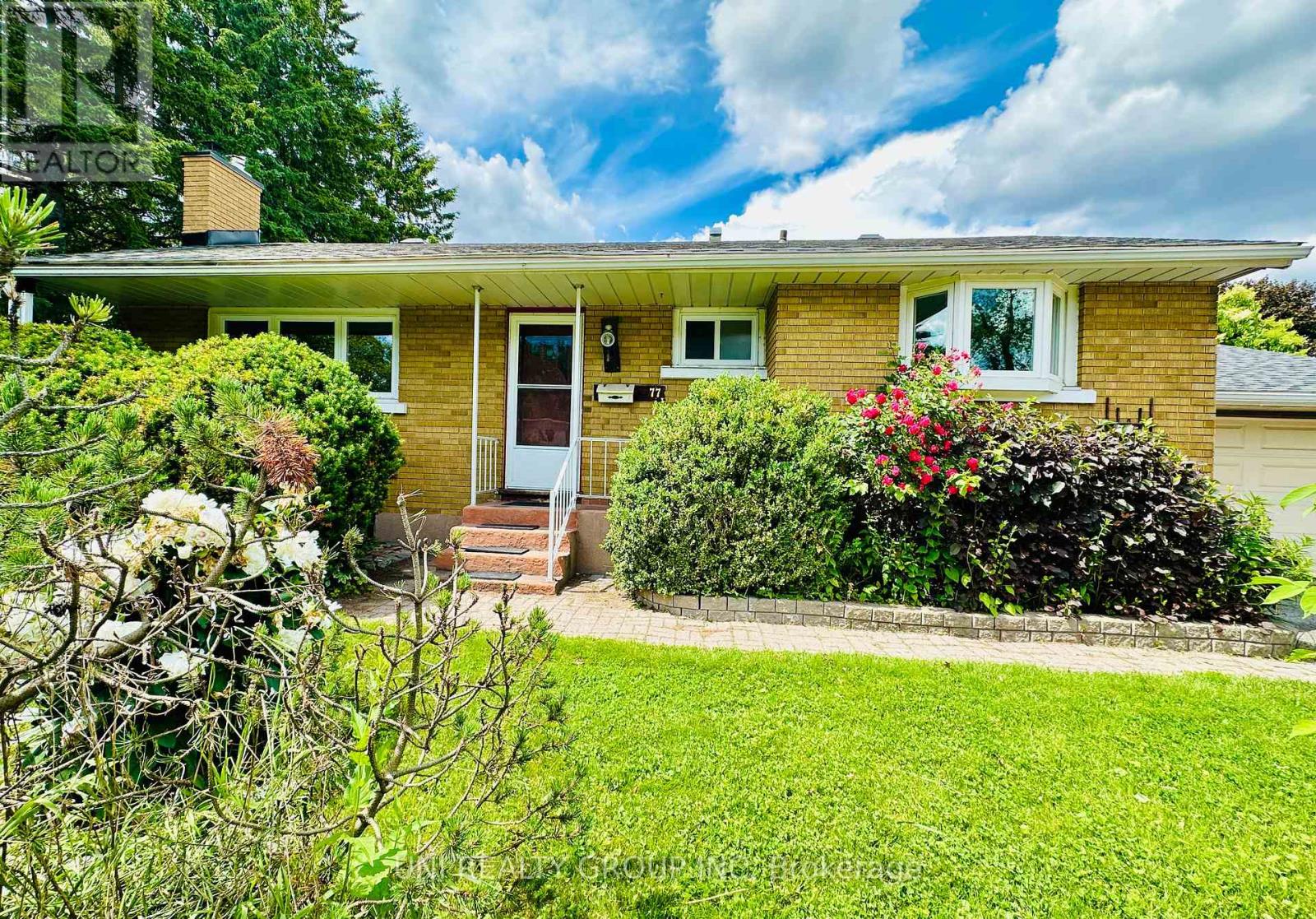 77 MEADOWLANDS DRIVE - 4