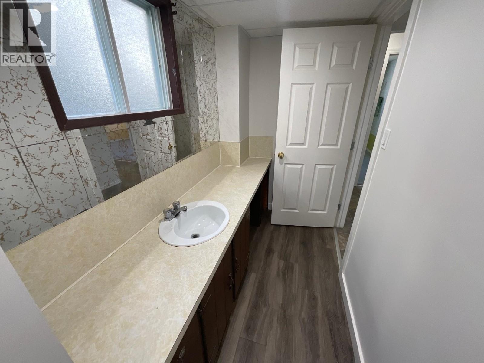 8812 87 STREET - 25