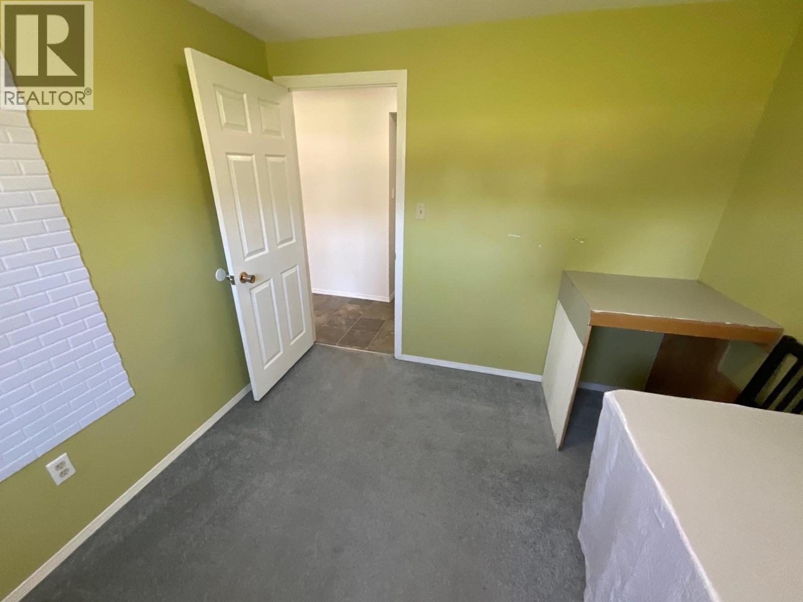 8812 87 STREET - 29
