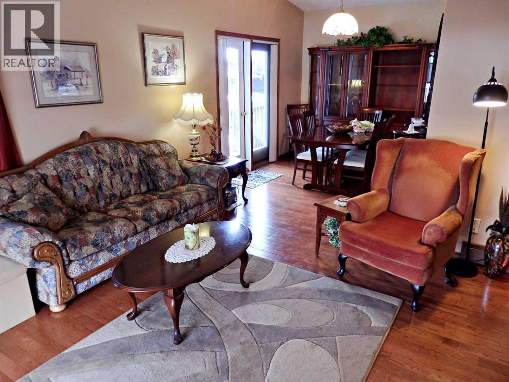 5115 Riverside Drive - 11