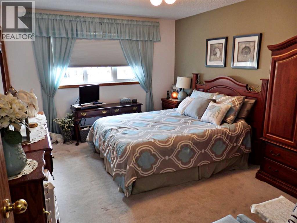 5115 Riverside Drive - 24