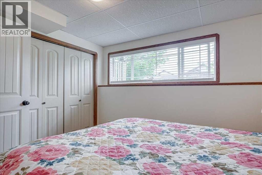 348 Lancaster Drive — photo 37
