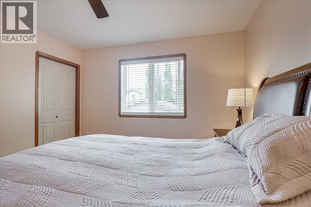 348 Lancaster Drive — photo 23