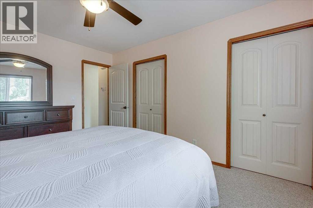 348 Lancaster Drive — photo 25