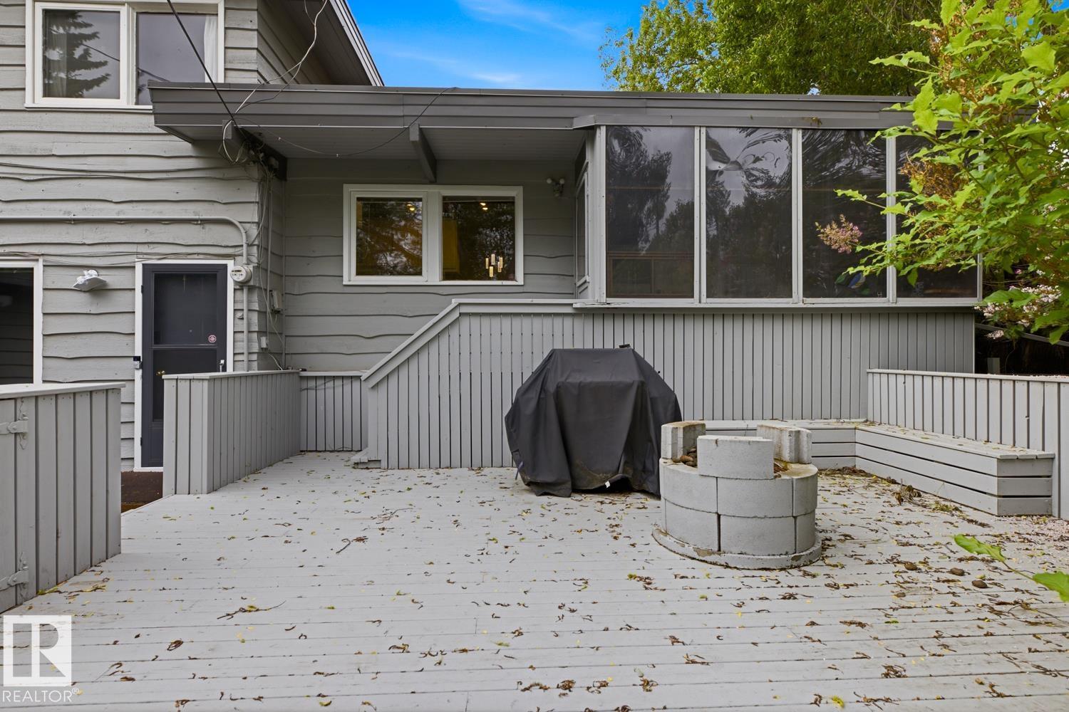 7508 139 ST NW - 12