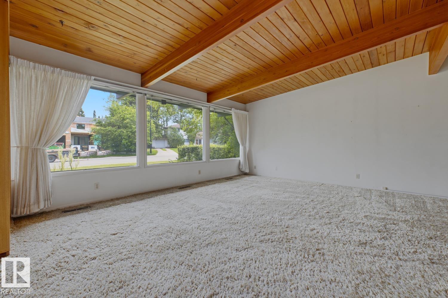7508 139 ST NW - 14