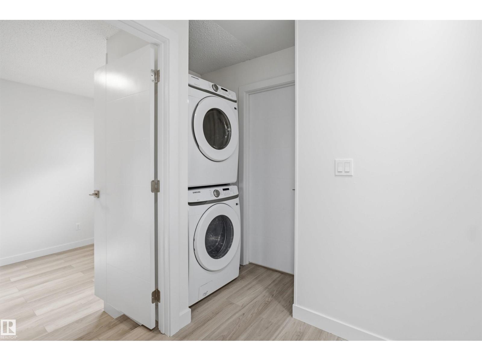 3548 20 Ave NW — photo 17