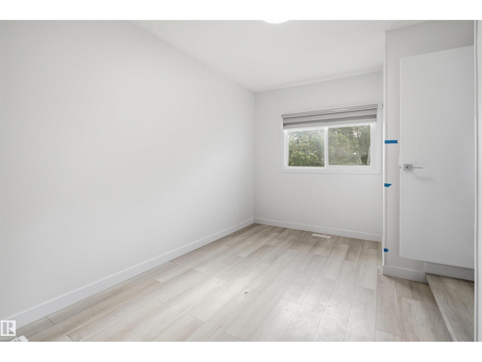 3548 20 Ave NW — photo 19