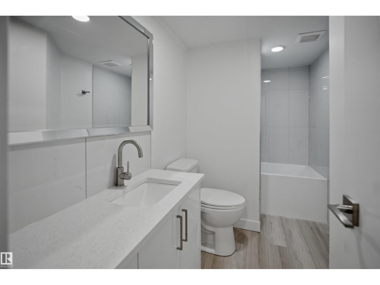 3548 20 Ave NW — photo 42