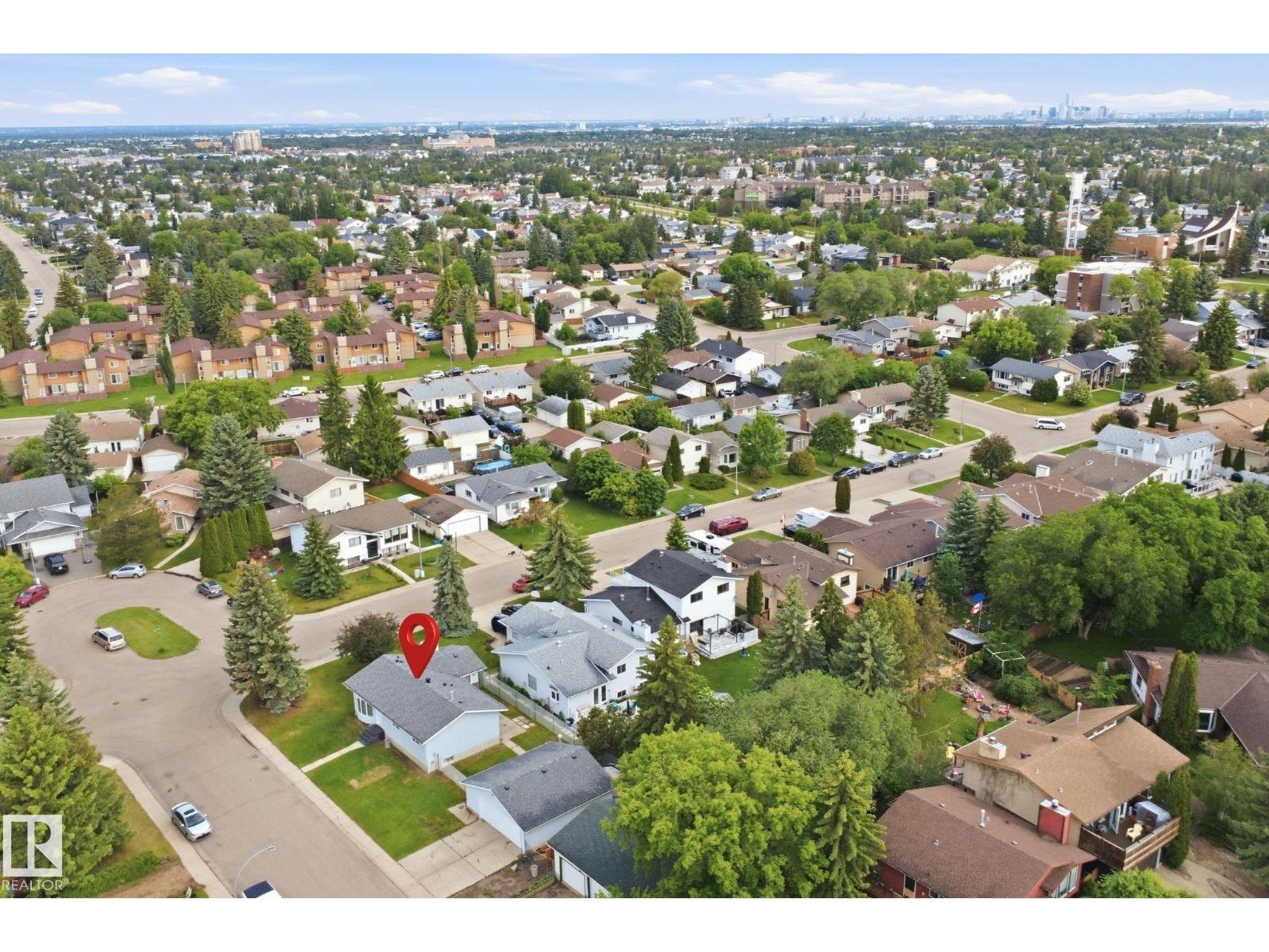 3548 20 Ave NW — photo 53