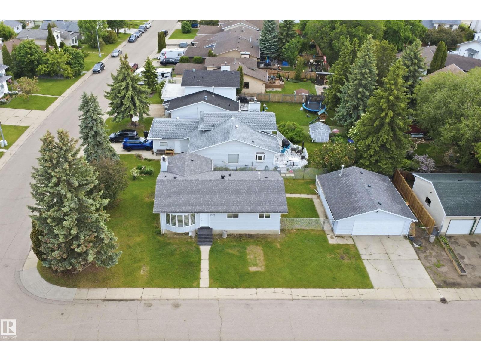 3548 20 Ave NW — photo 58