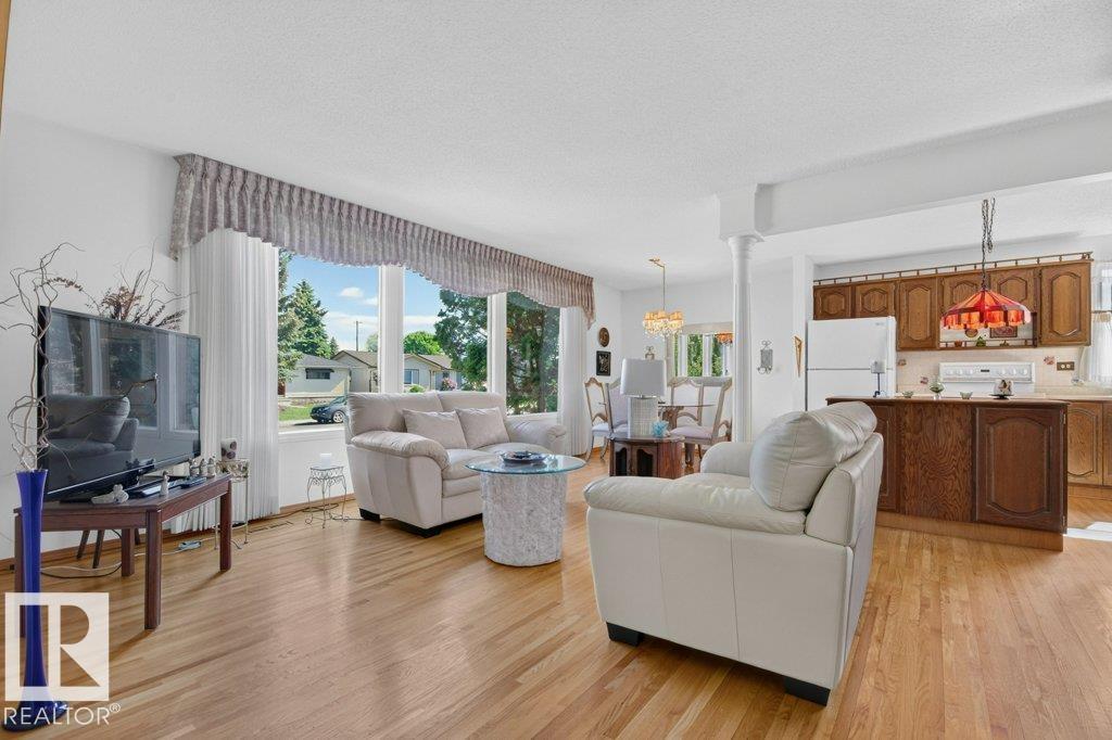 11419 50 AV NW NW - photo 5