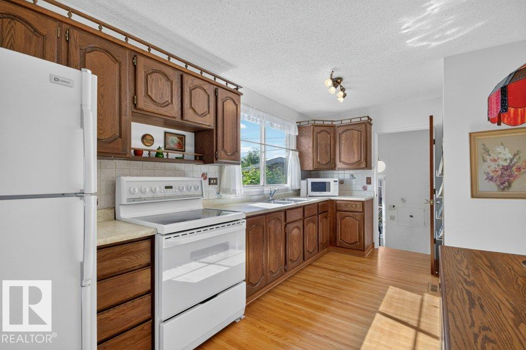11419 50 AV NW NW — photo 9