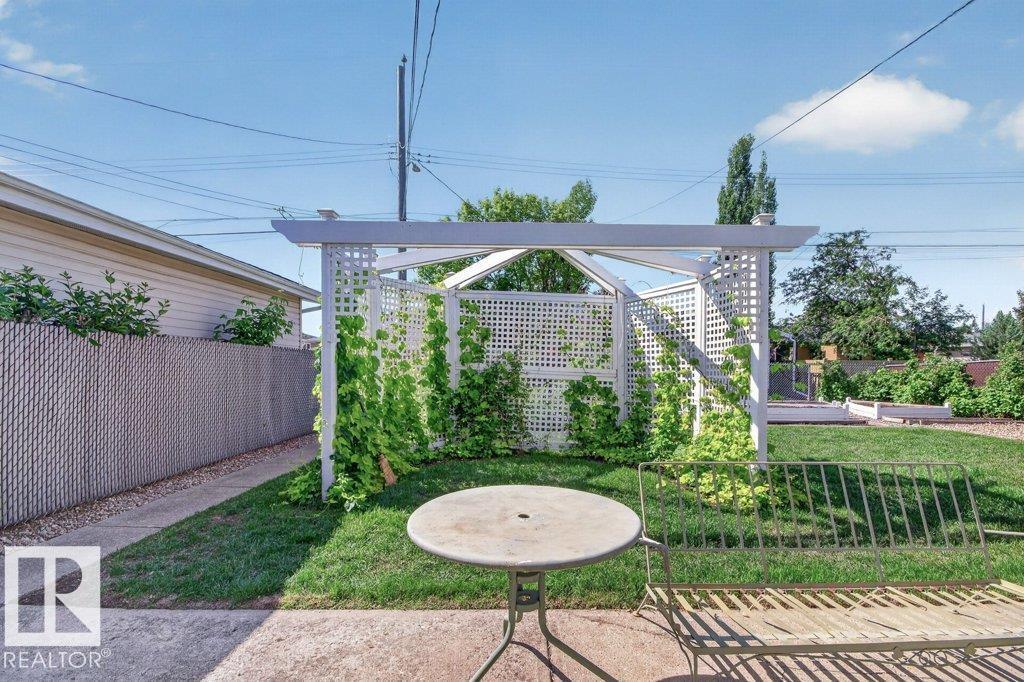 11419 50 AV NW NW — photo 26