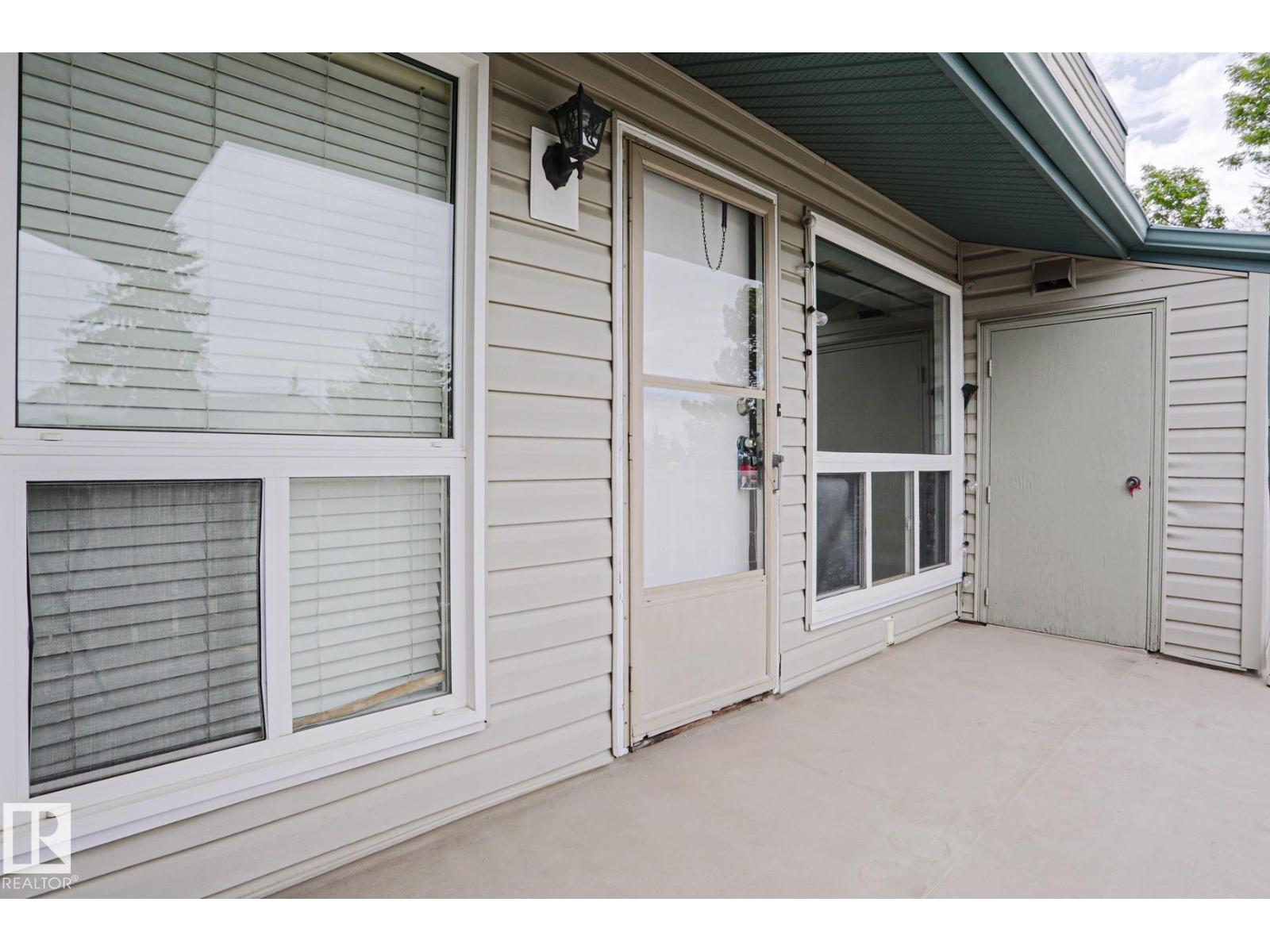 #86 2703 79 ST NW - 28