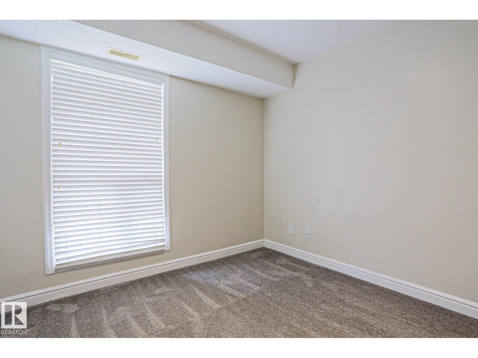 #86 2703 79 ST NW - 18
