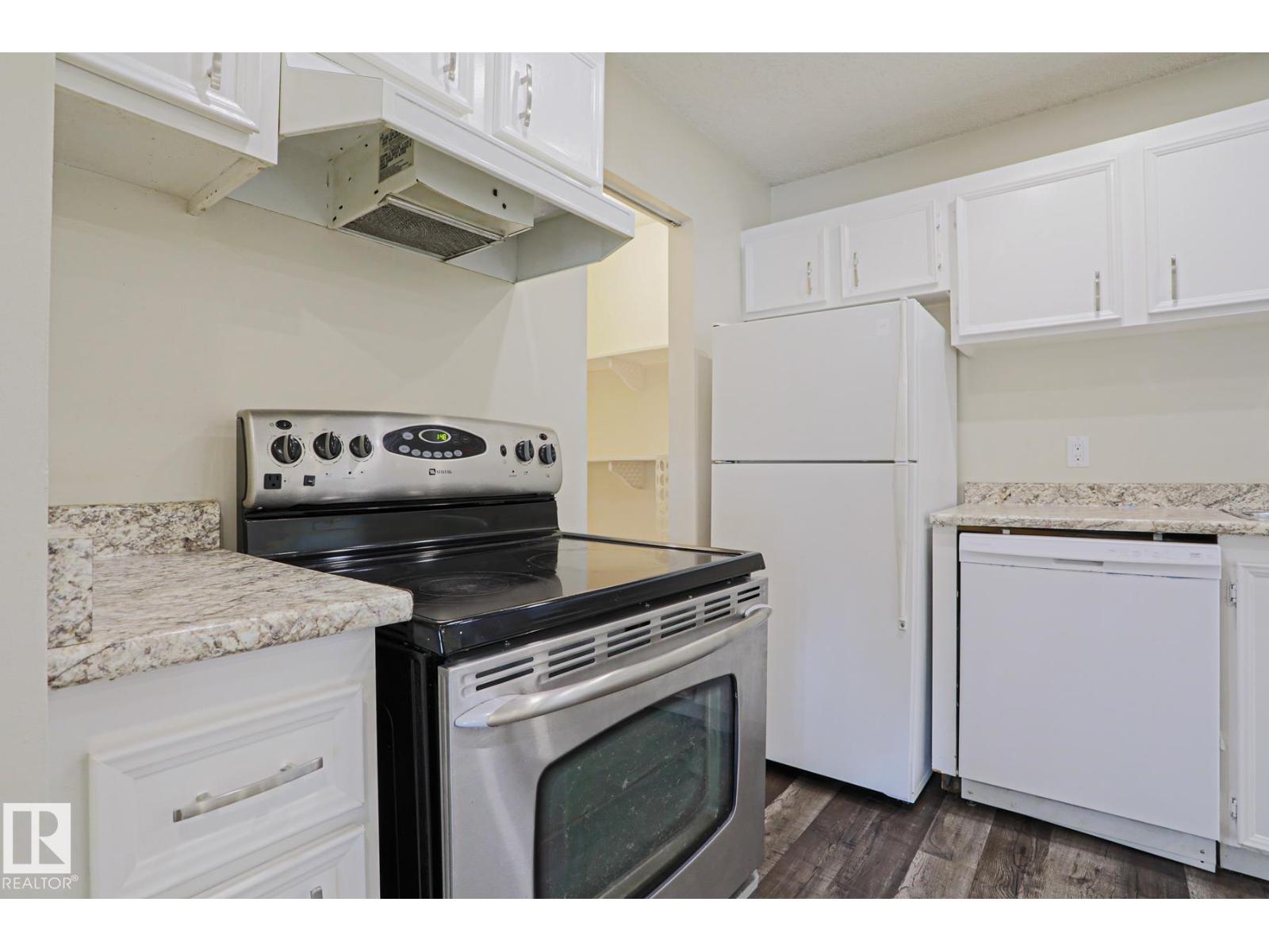 #86 2703 79 ST NW - 11