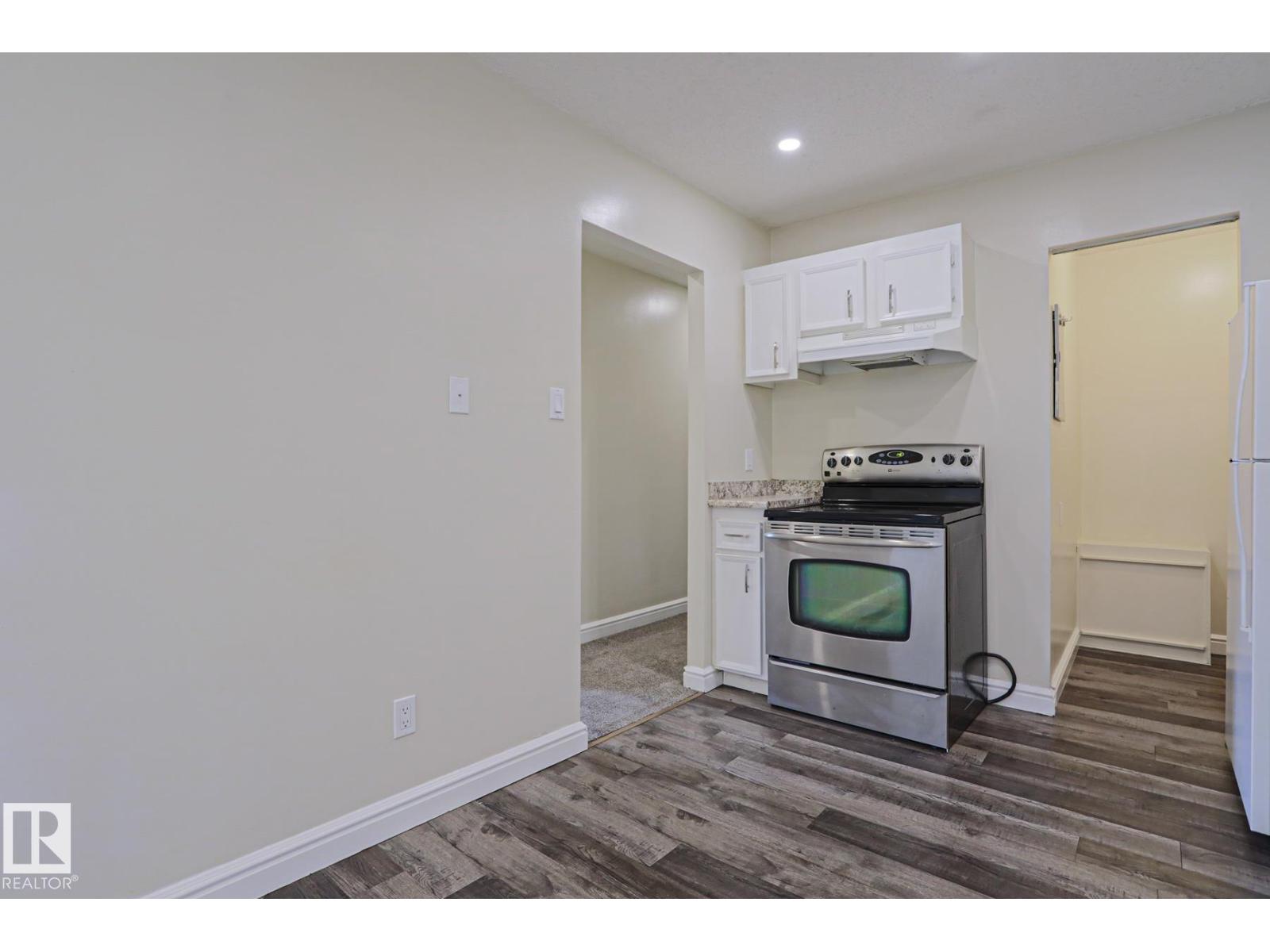 #86 2703 79 ST NW - 9