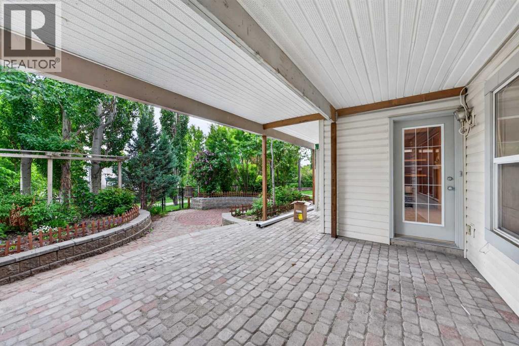 37 Tuscany Meadows Common NW — photo 37