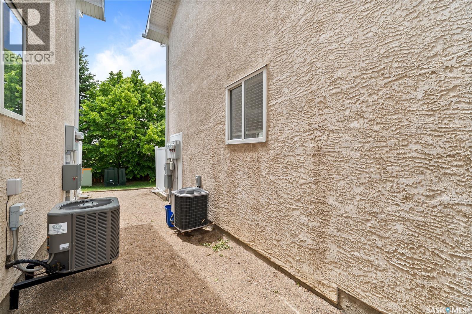 16 4425 Nicurity DRIVE — photo 41