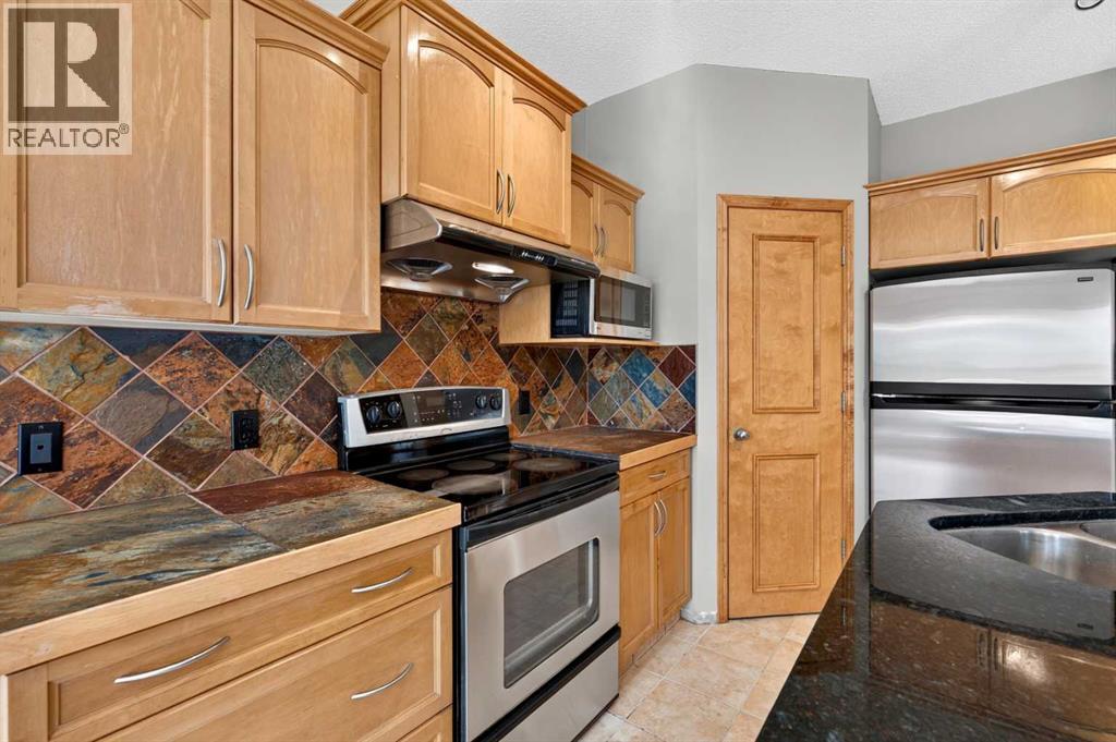 37 Tuscany Meadows Common NW — photo 9