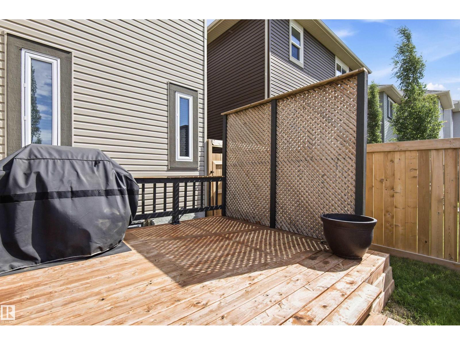 16412 12 AV SW - 53