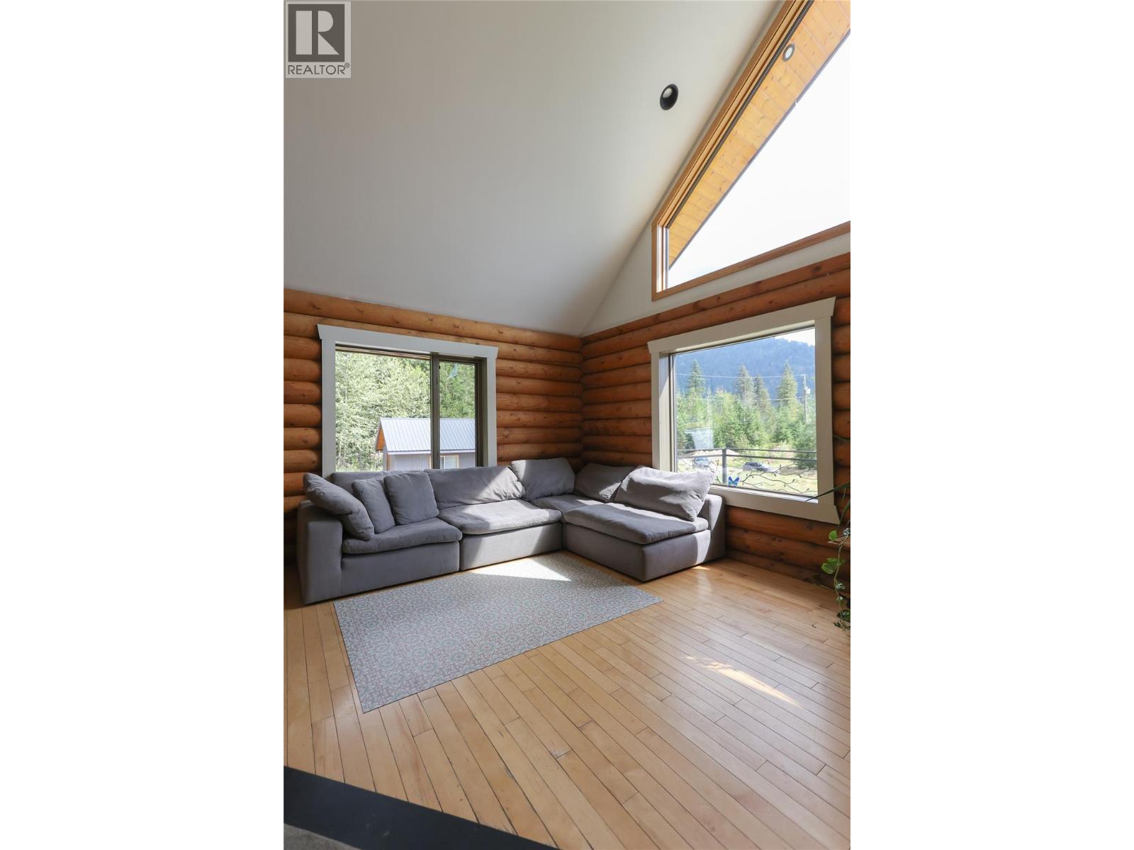 6580 Highway 6 - 33