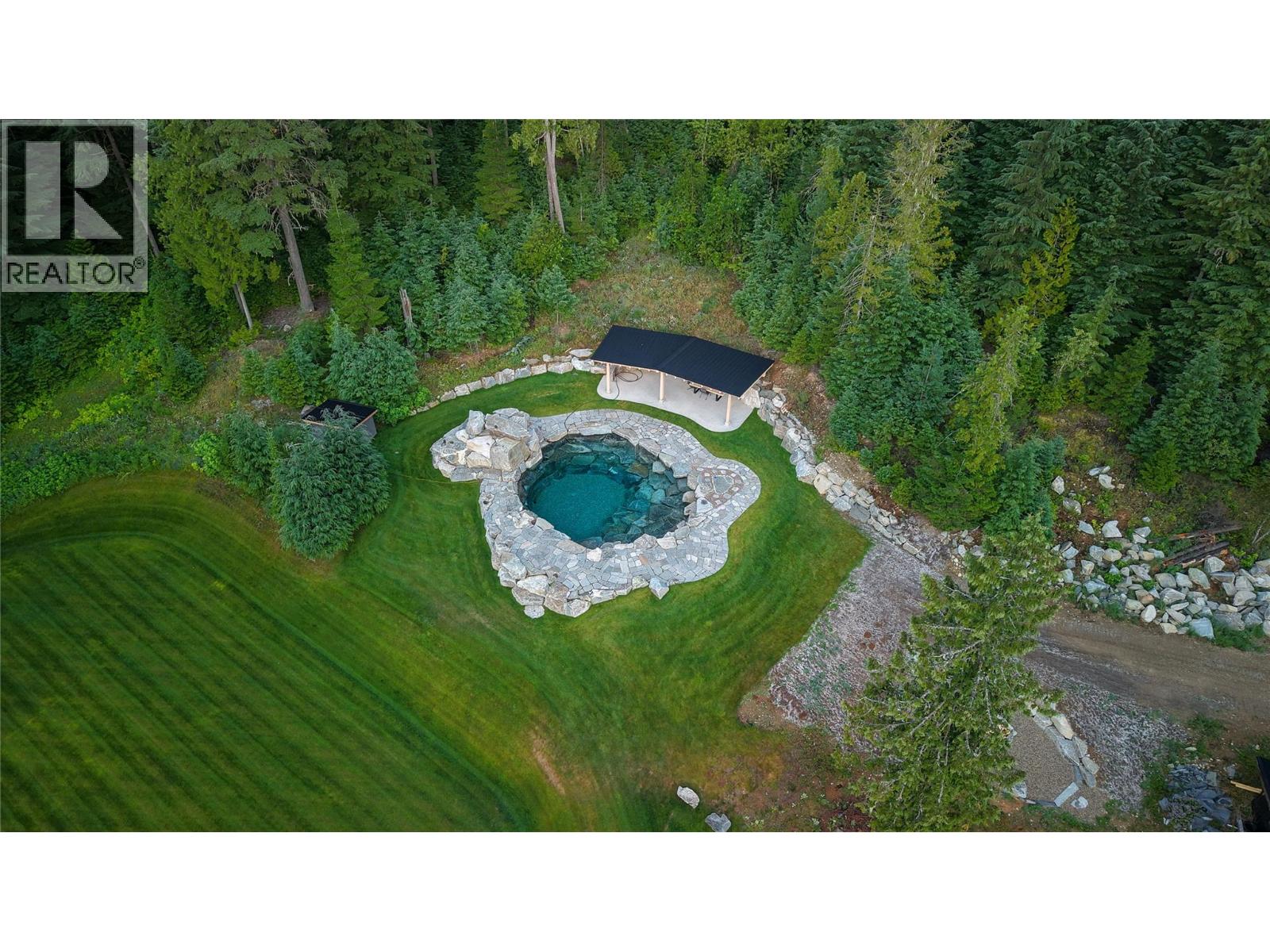 6580 Highway 6 - 87