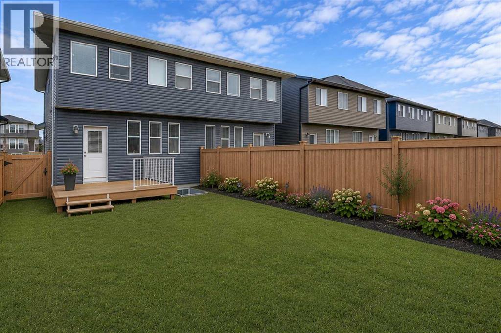 *Virtually Staged yard