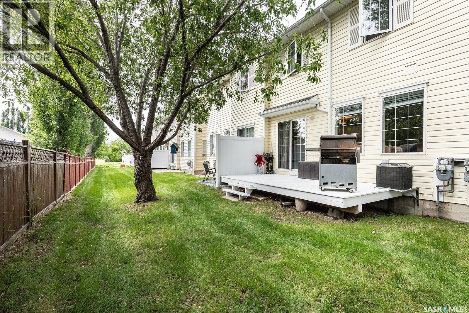 #5 111 Fairbrother CRESCENT - 31