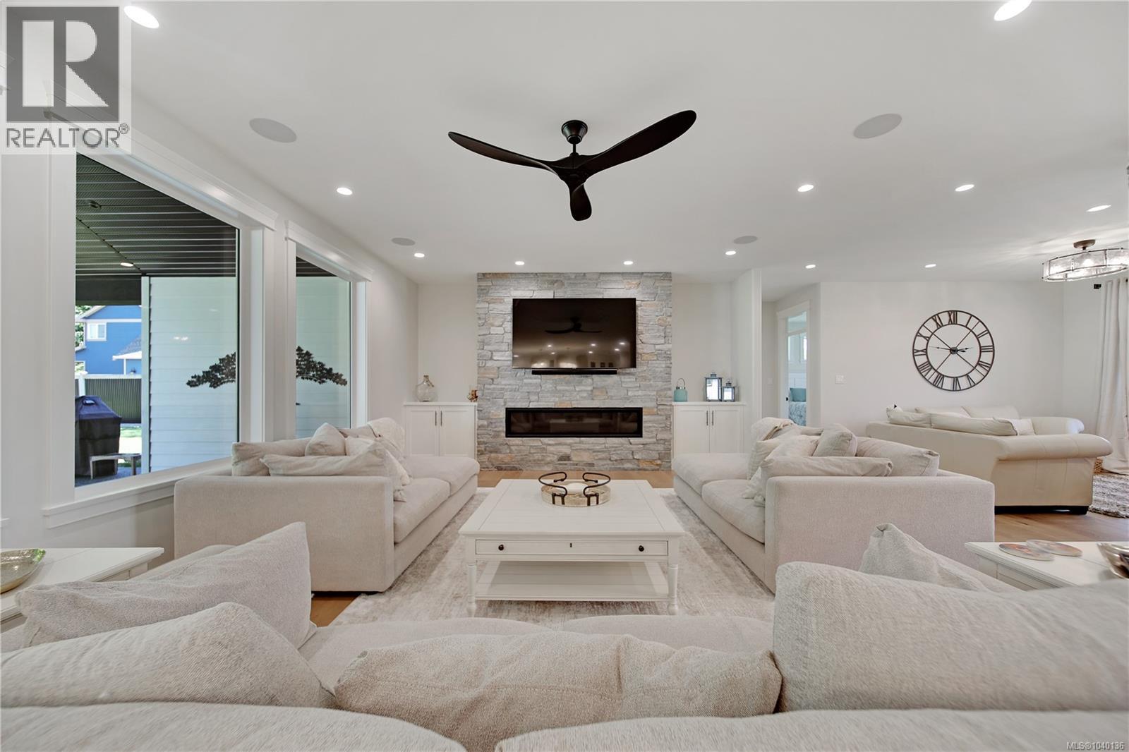 5623 Arvay Rd - 11