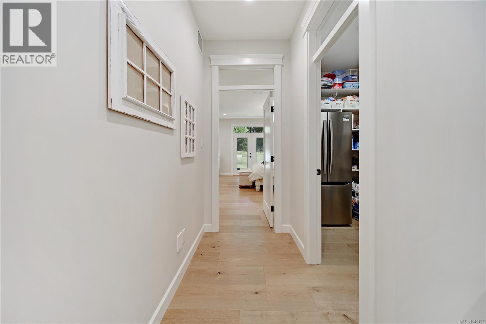 5623 Arvay Rd - 35