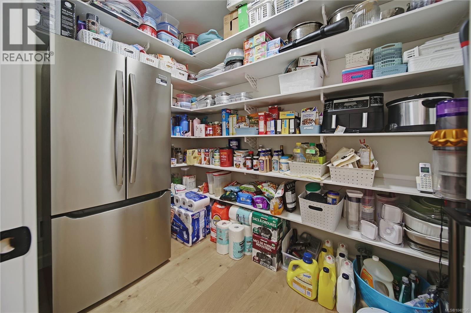 5623 Arvay Rd - 36