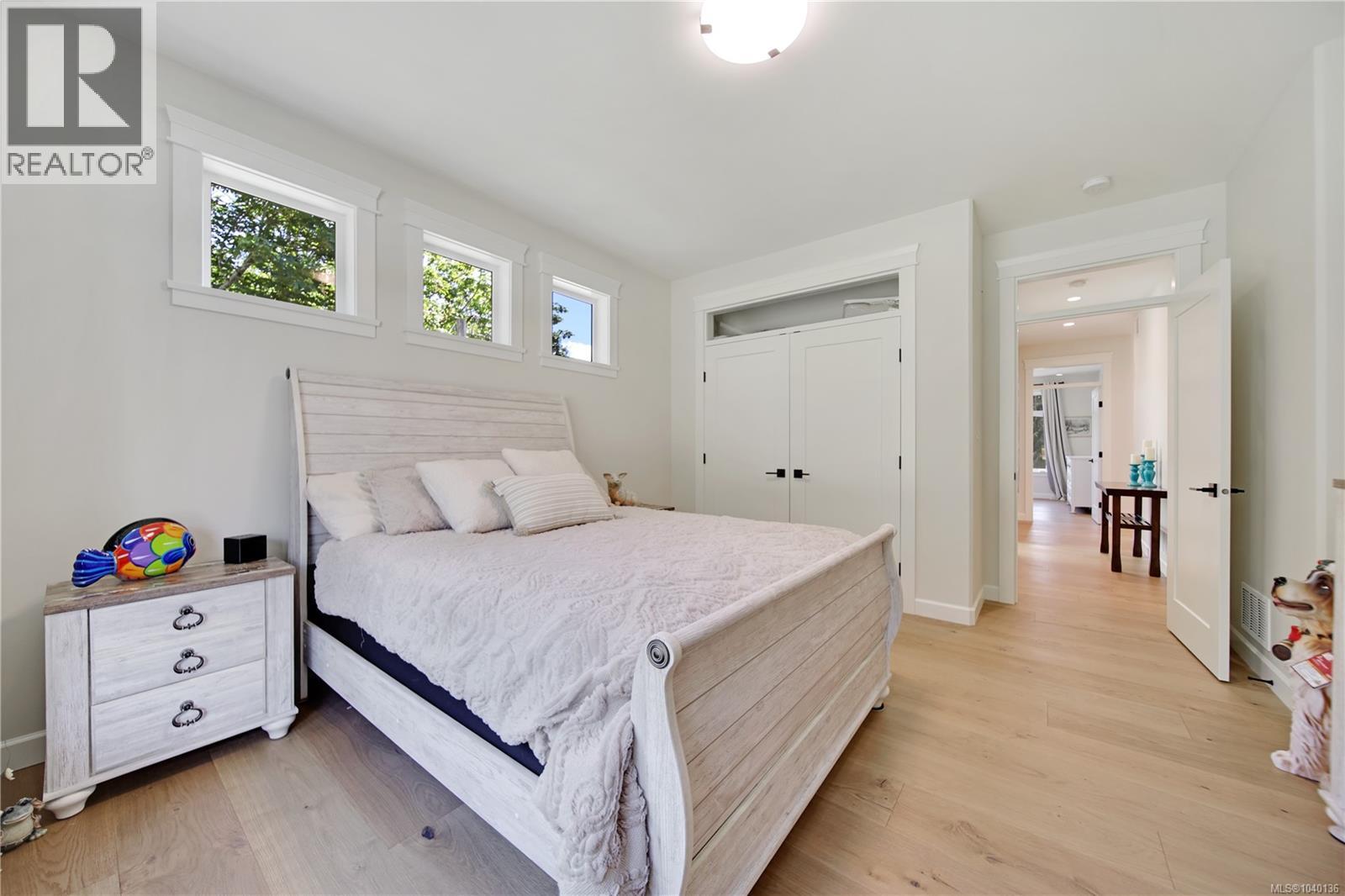 5623 Arvay Rd - 45